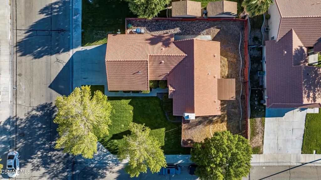 44257 37th Street W