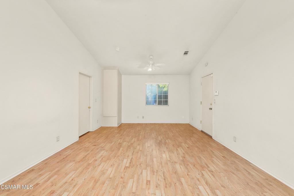 44257 37th Street W