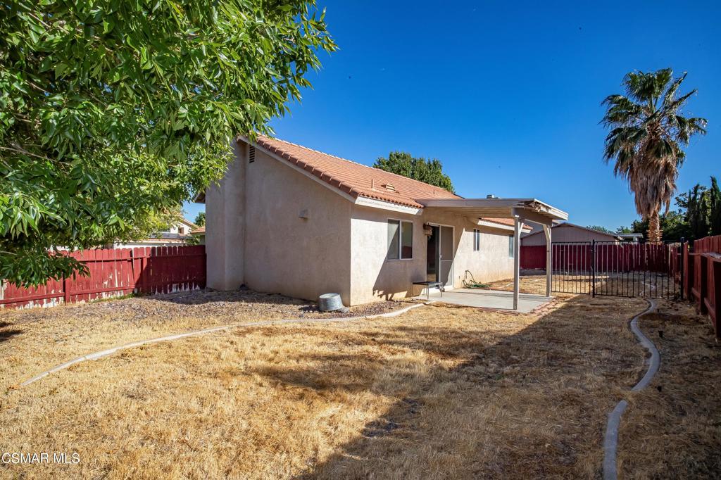 44257 37th Street W