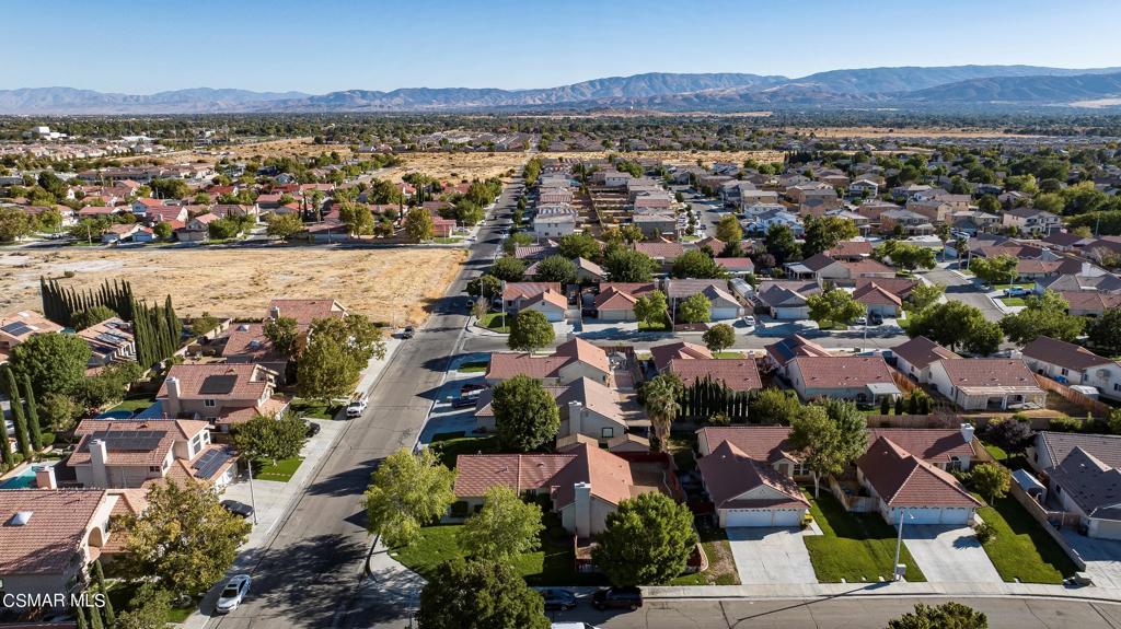 44257 37th Street W