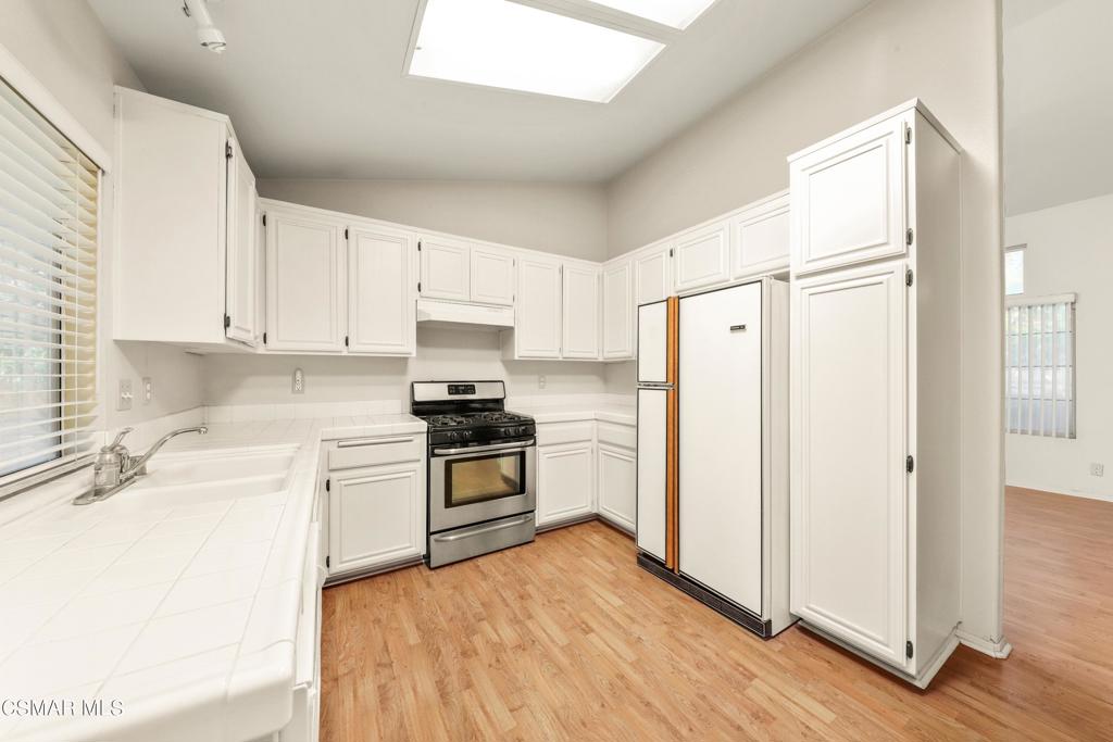 44257 37th Street W