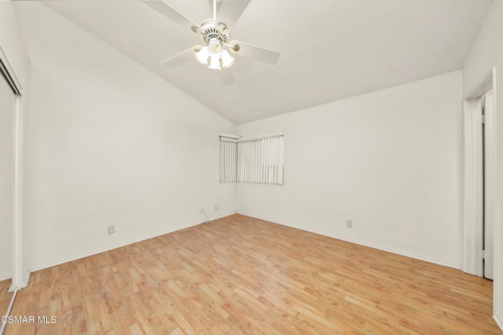 44257 37th Street W