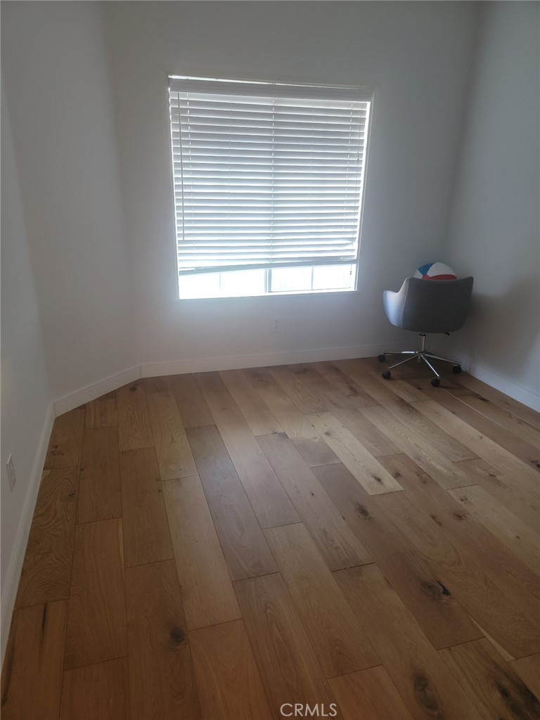45667 Knightsbridge