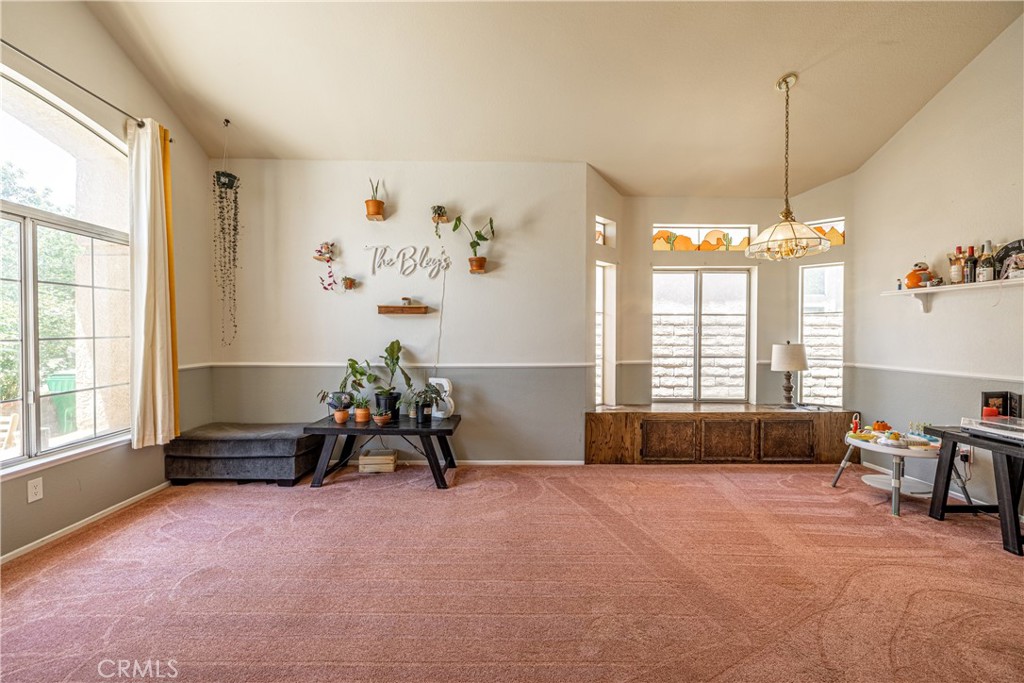 3057 Coyote Road