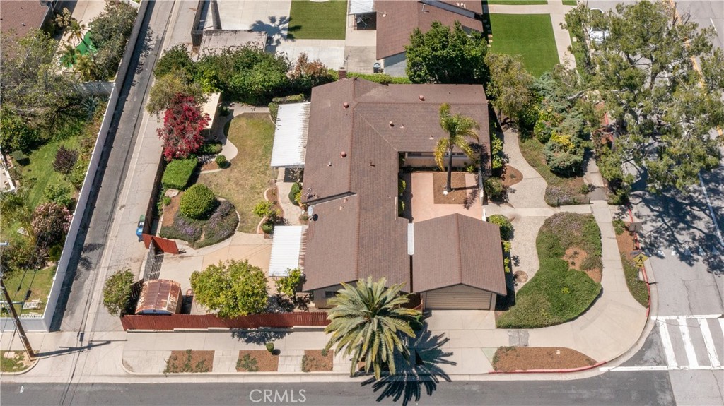 18300 San Fernando Mission Boulevard