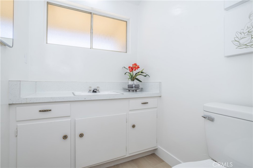 18300 San Fernando Mission Boulevard