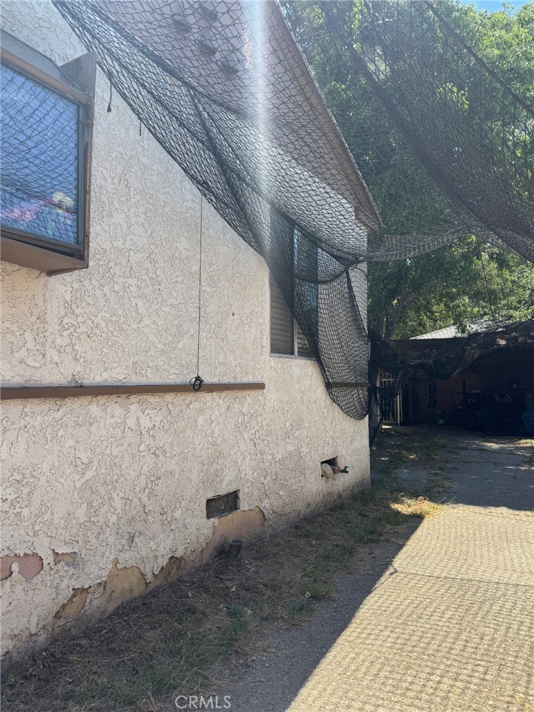 7519 Owensmouth Avenue