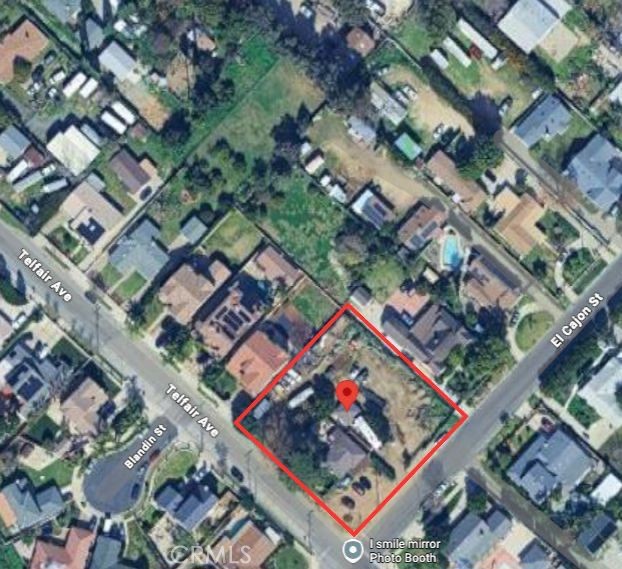 15561 El Cajon Street