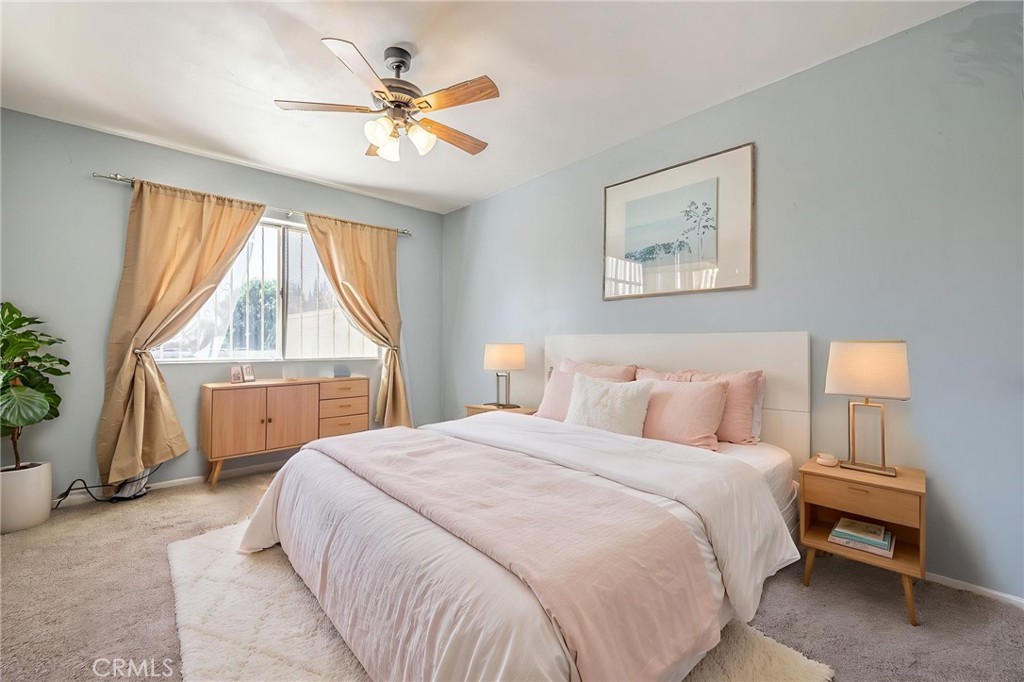 8633 Balboa 2