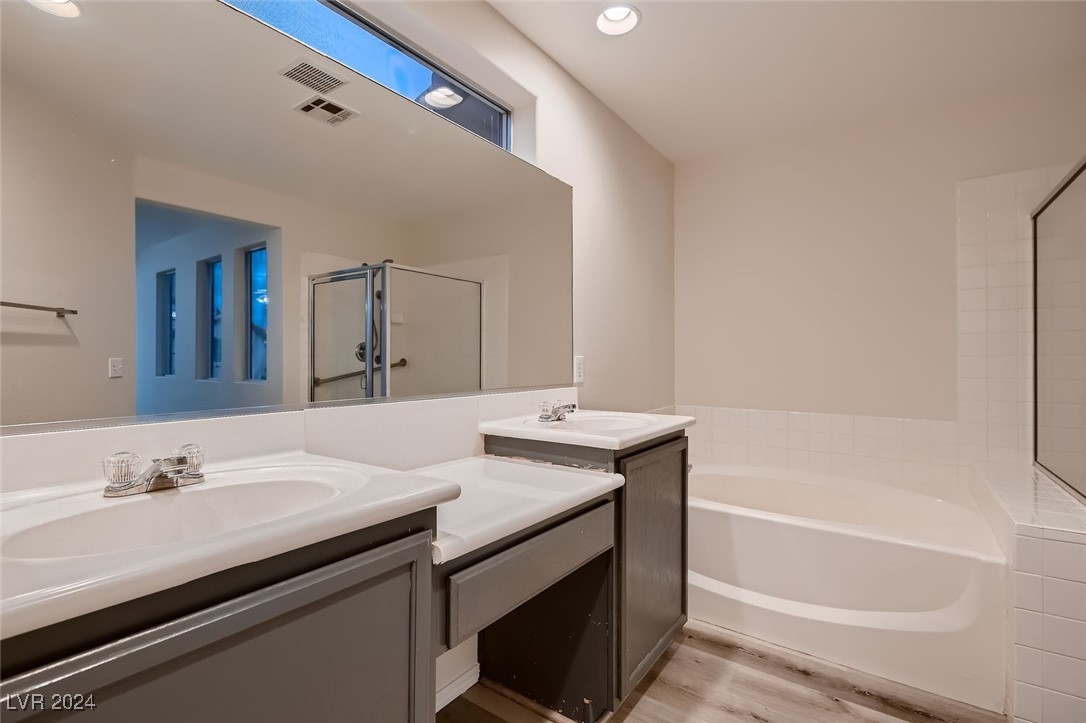 972 Monte De Oro Avenue