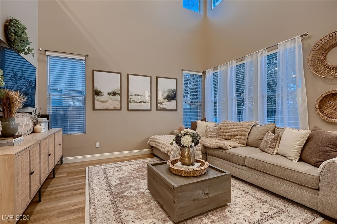 1612 Estrella Street