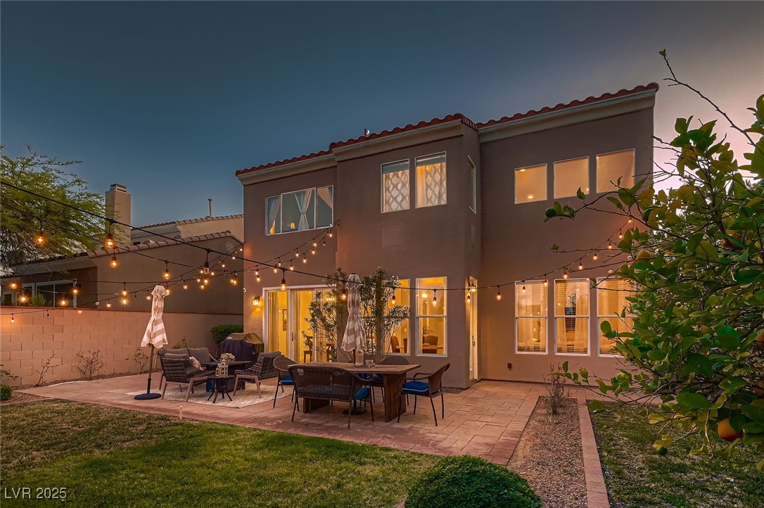 1612 Estrella Street