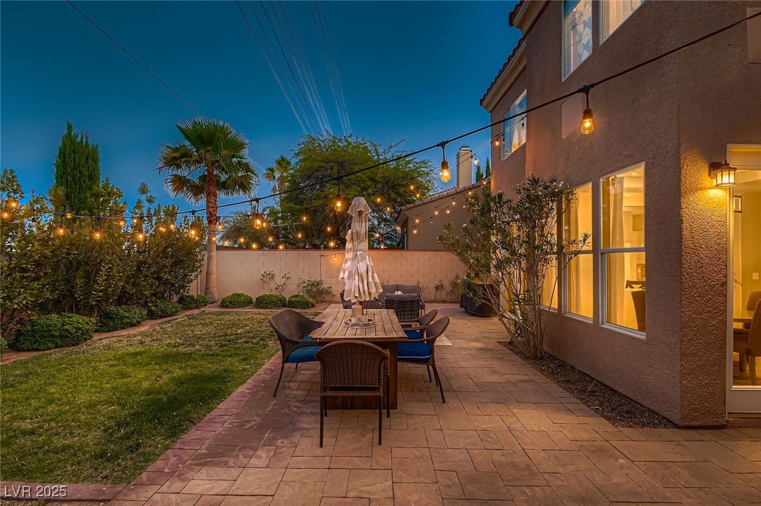 1612 Estrella Street