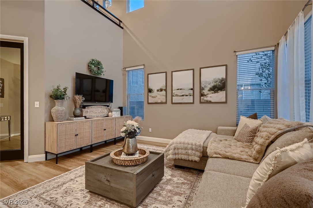 1612 Estrella Street