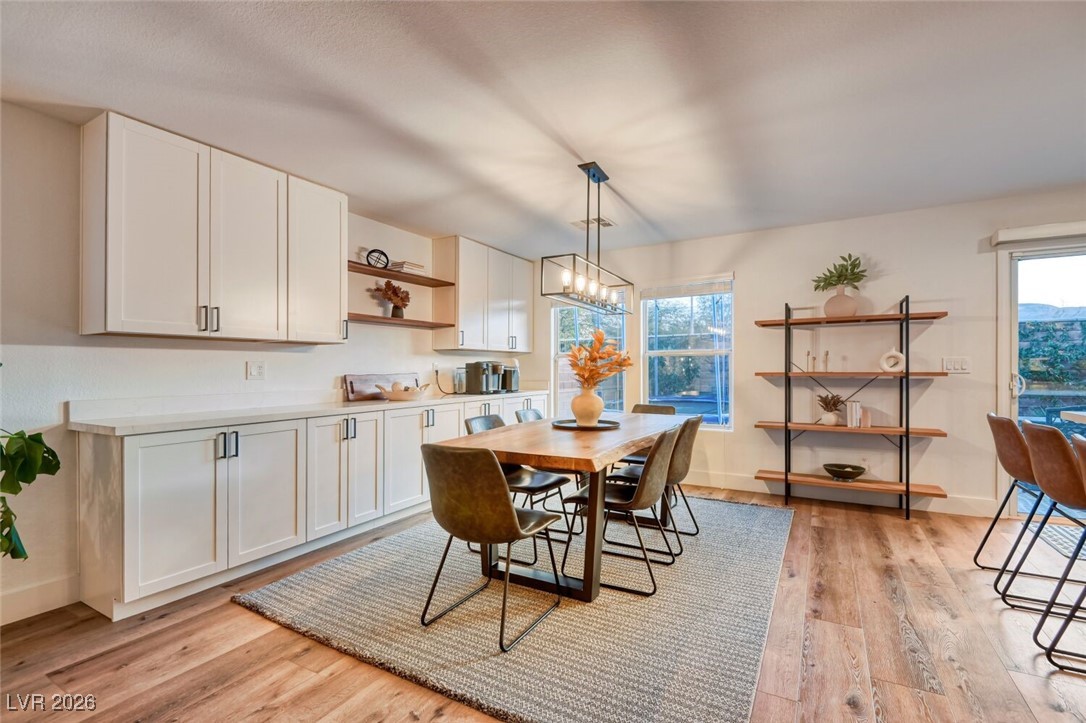 9213 Weeping Water Avenue