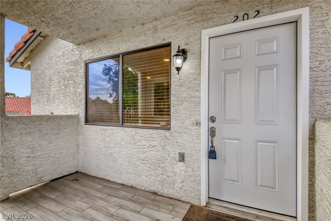 2720 Beaver Creek Court 202