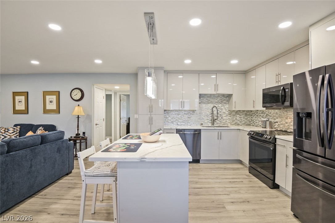 2720 Beaver Creek Court 202