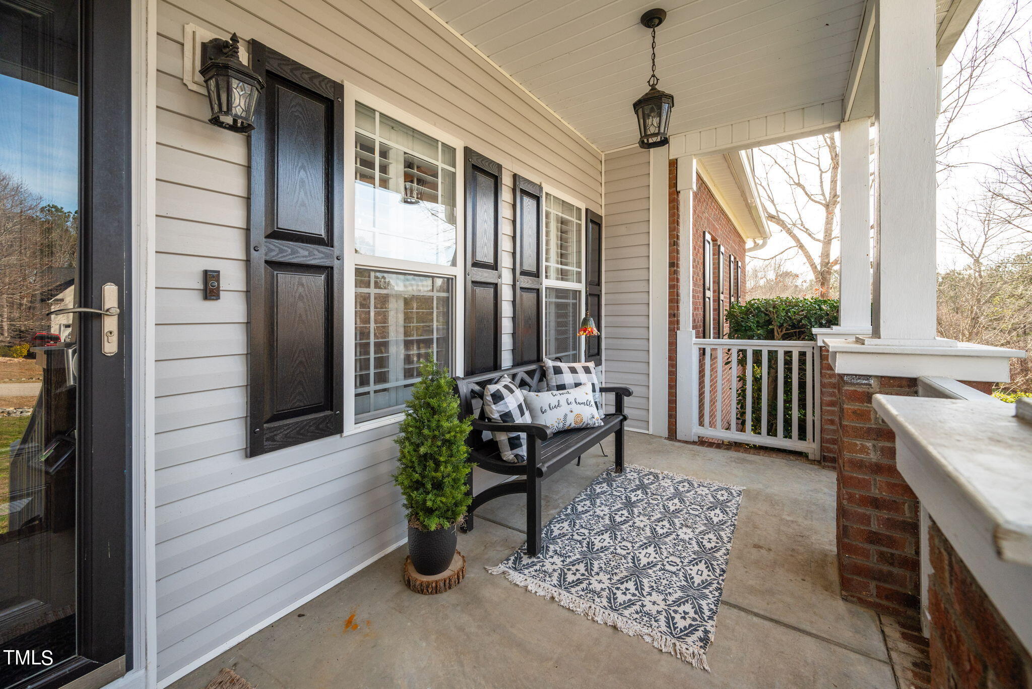 91 Eagle Point Lane