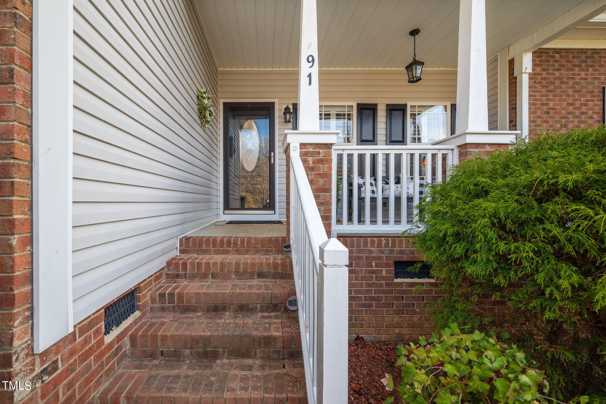 91 Eagle Point Lane