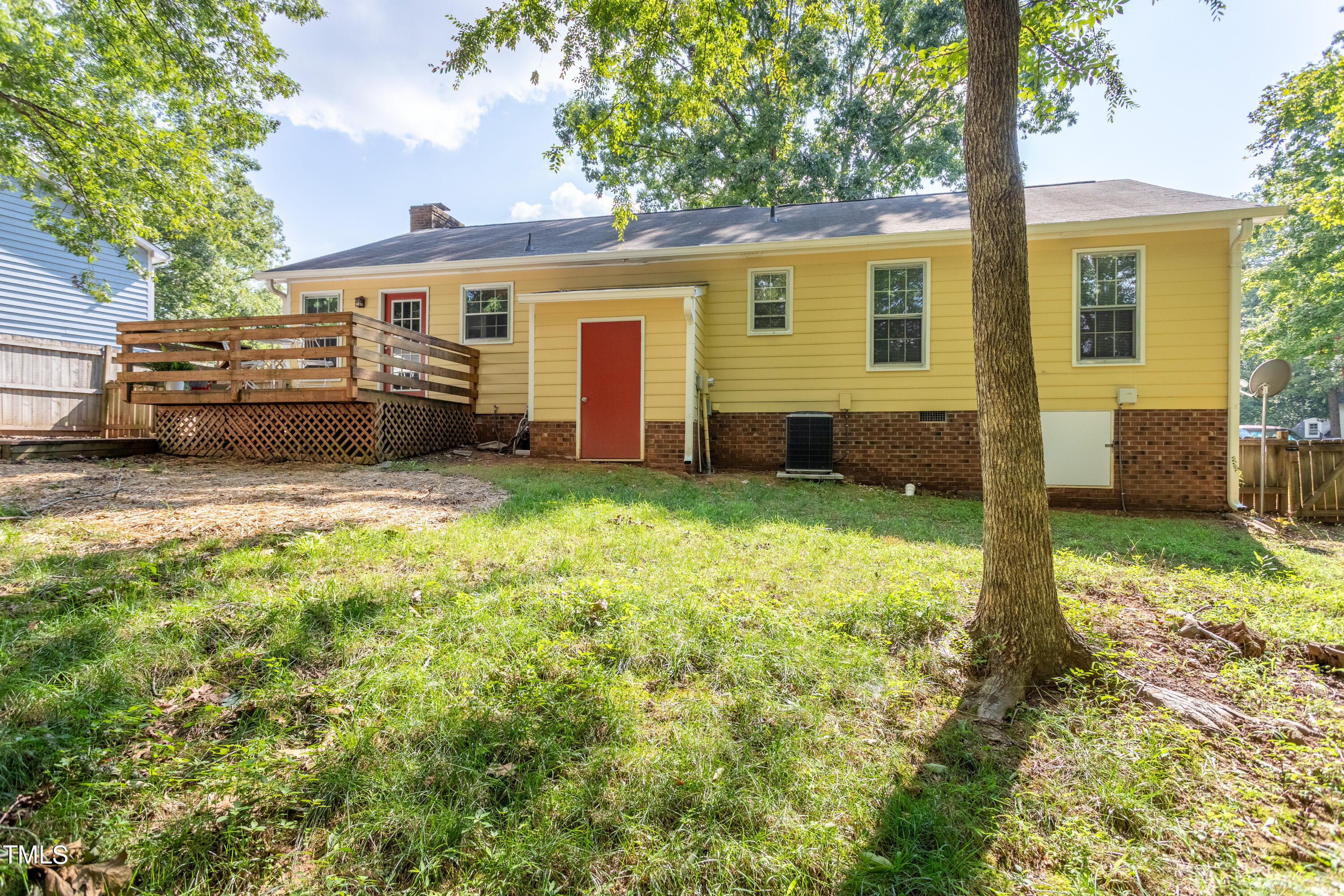 110 Hawks Nest Court