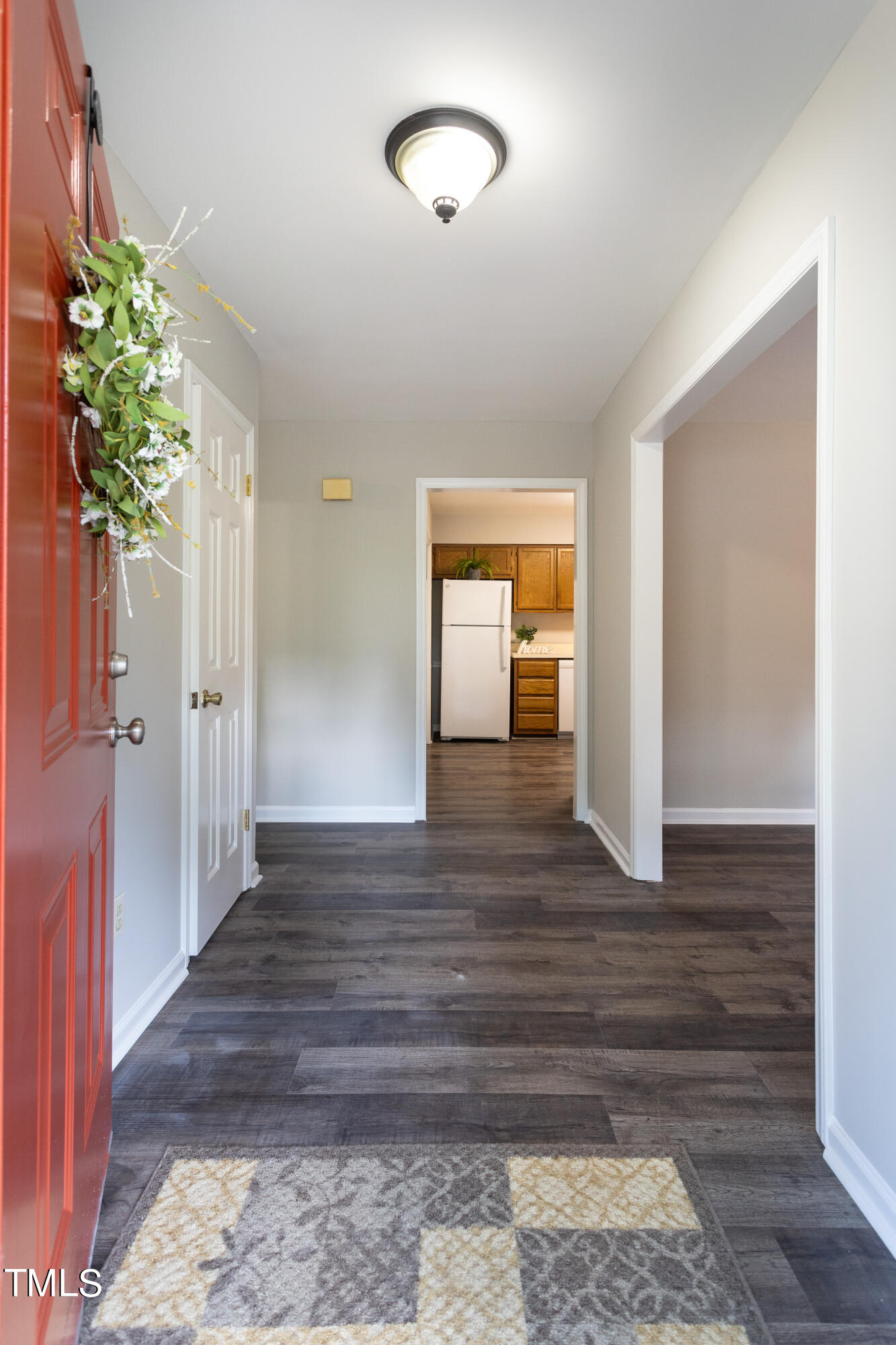 110 Hawks Nest Court