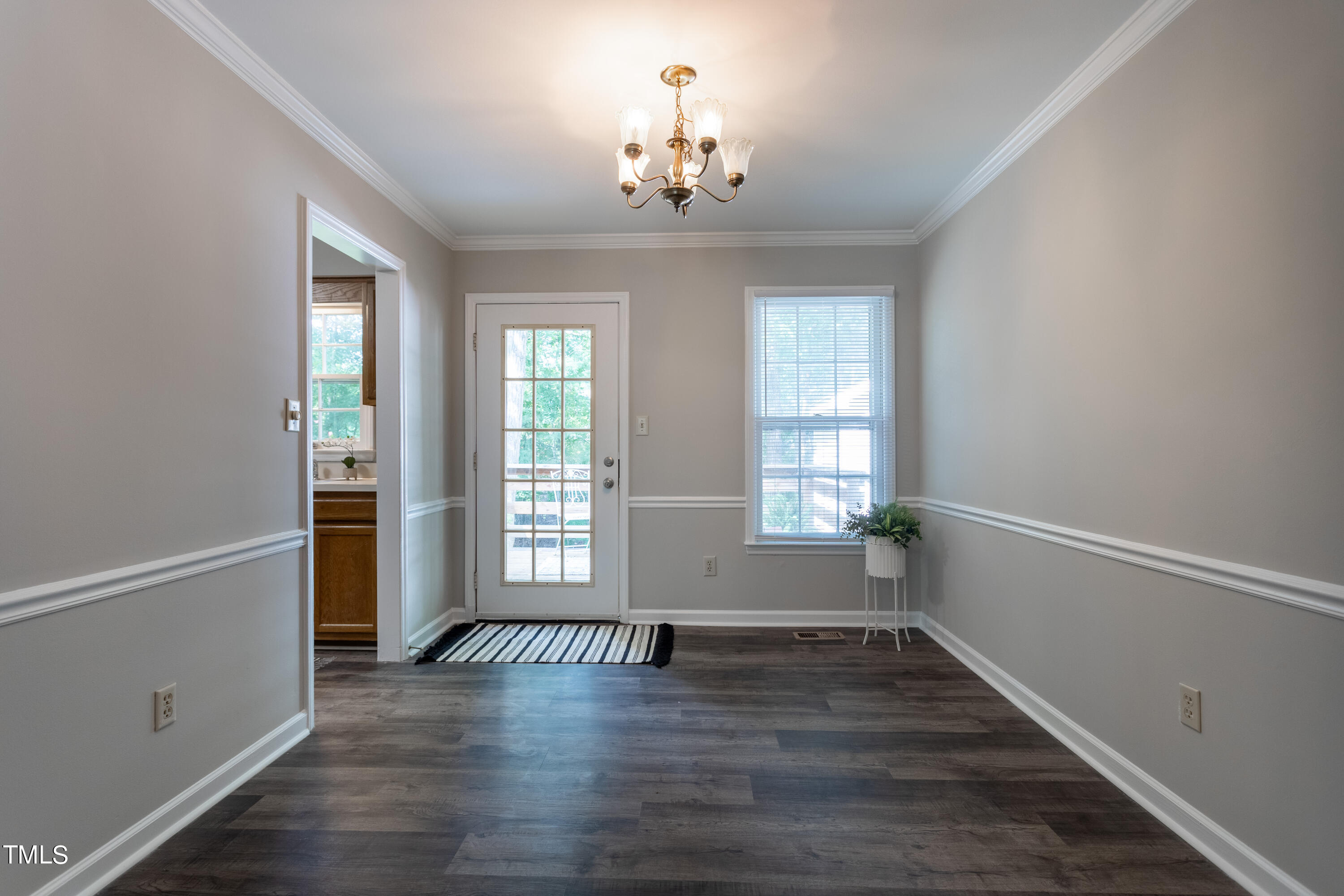 110 Hawks Nest Court