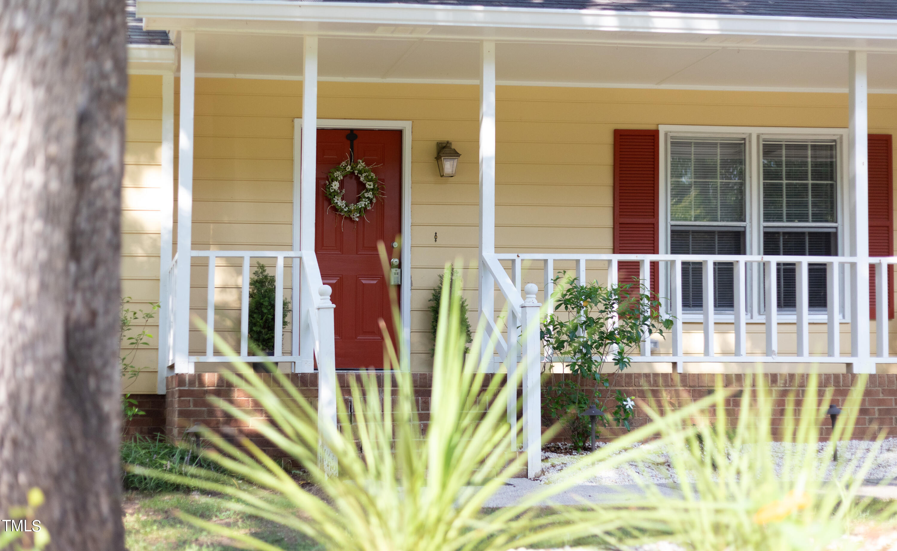 110 Hawks Nest Court
