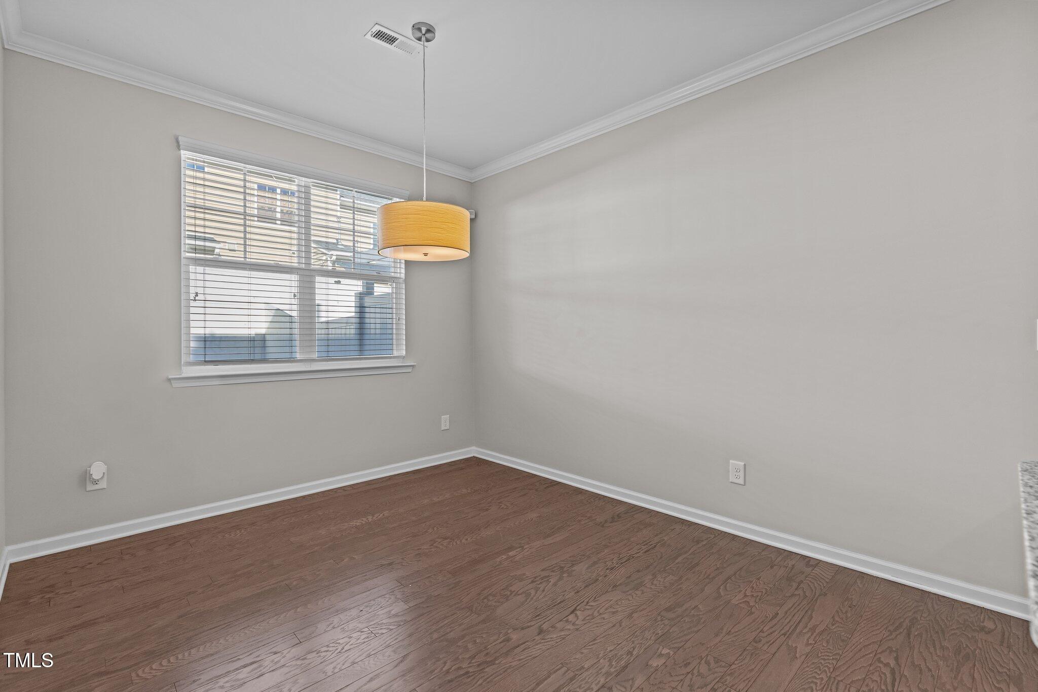 111 Navan Glass Drive