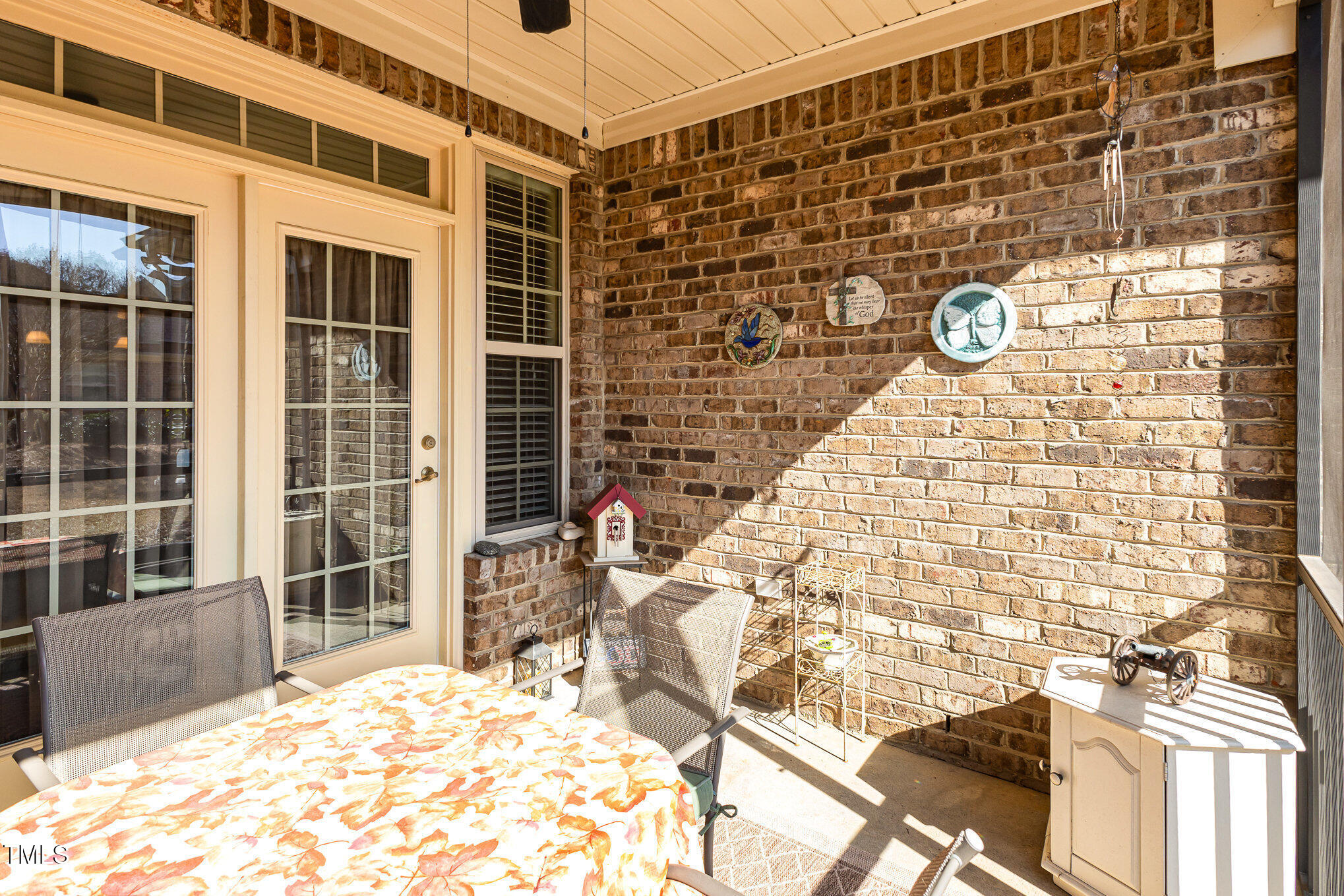 231 Easy Wind Lane