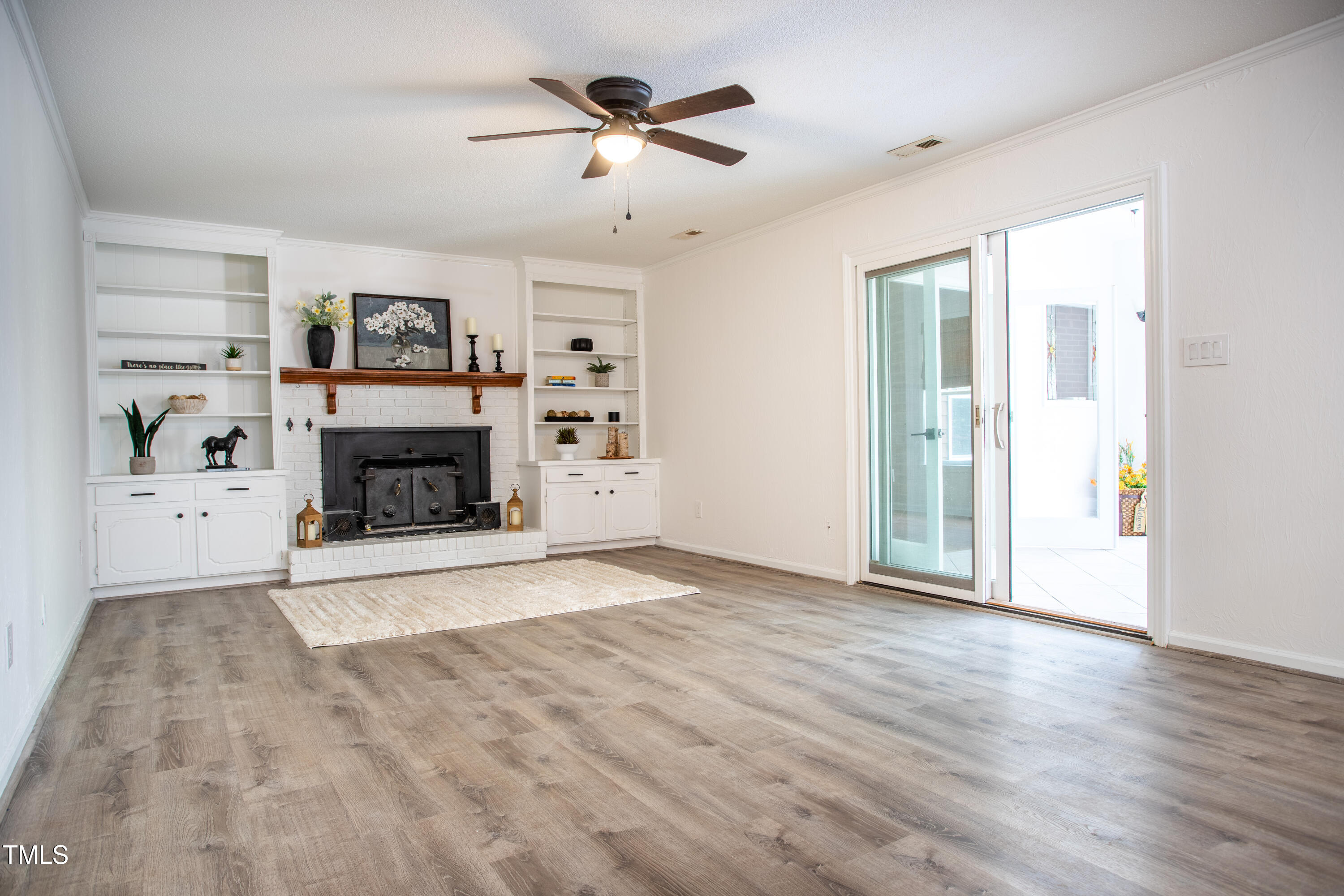 524 Farmington Woods Drive