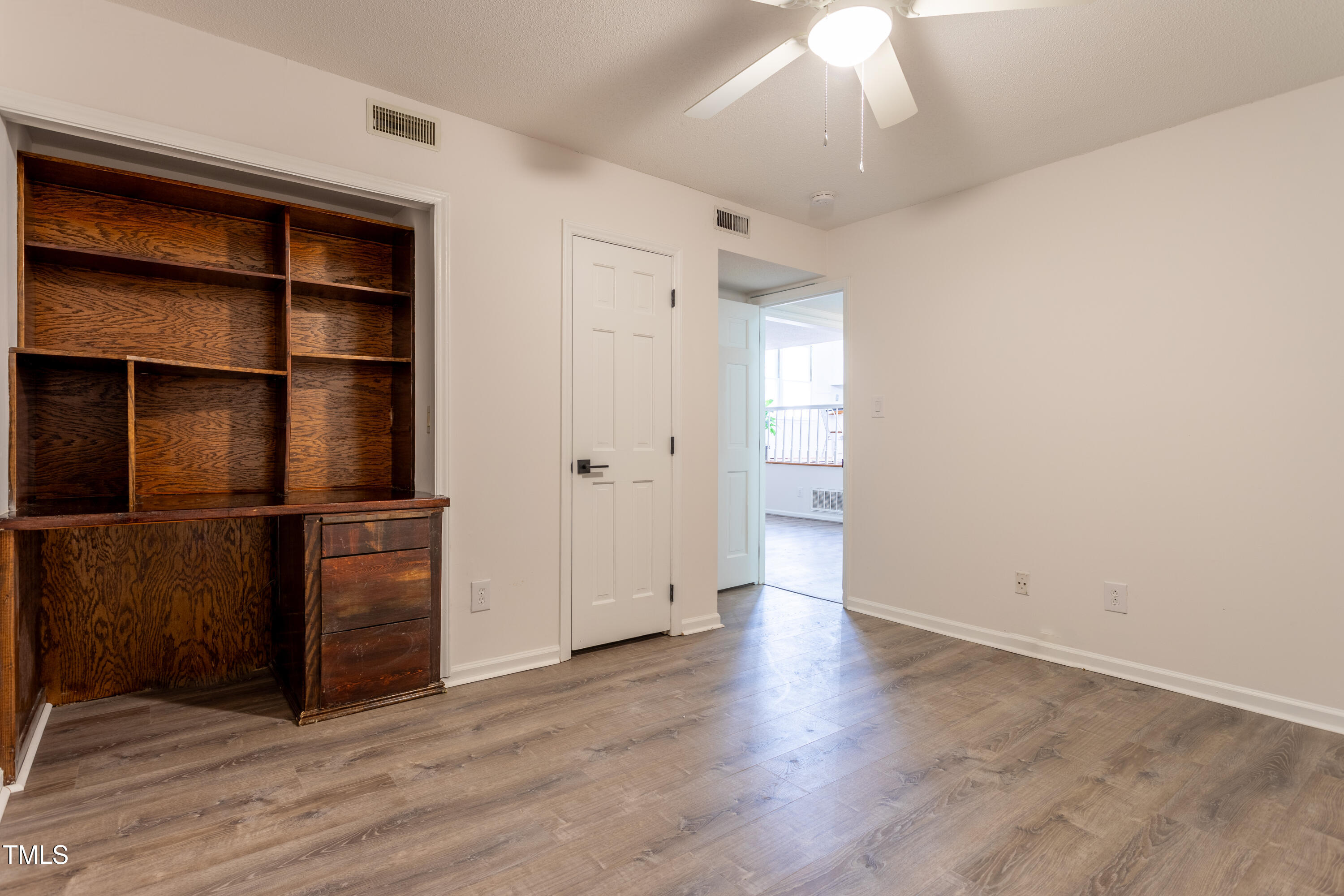 524 Farmington Woods Drive