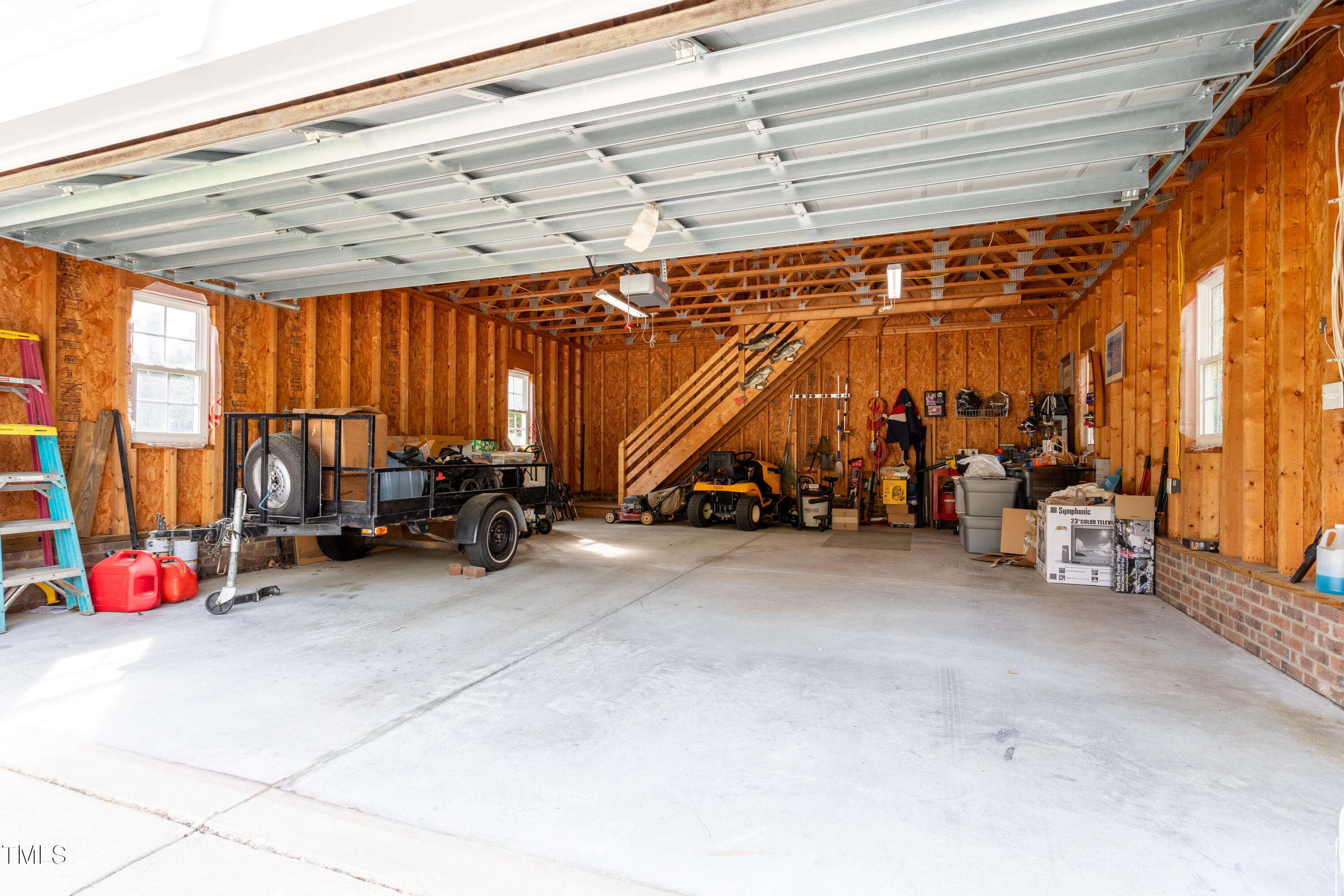 2404 Gillingham Drive