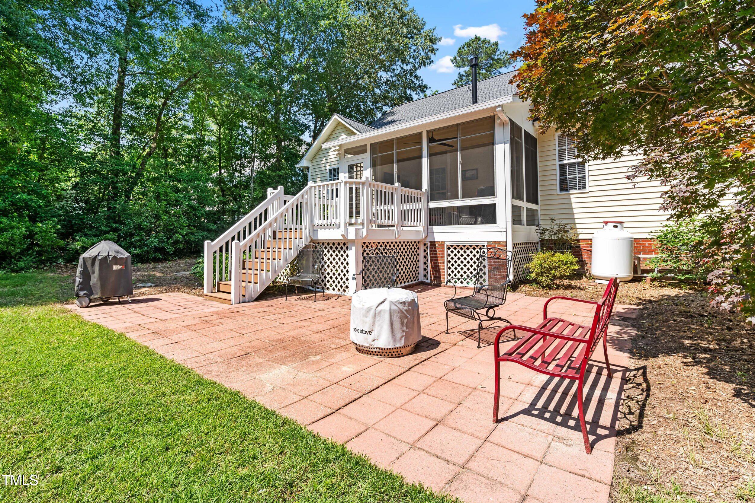 59 Carrousel Court