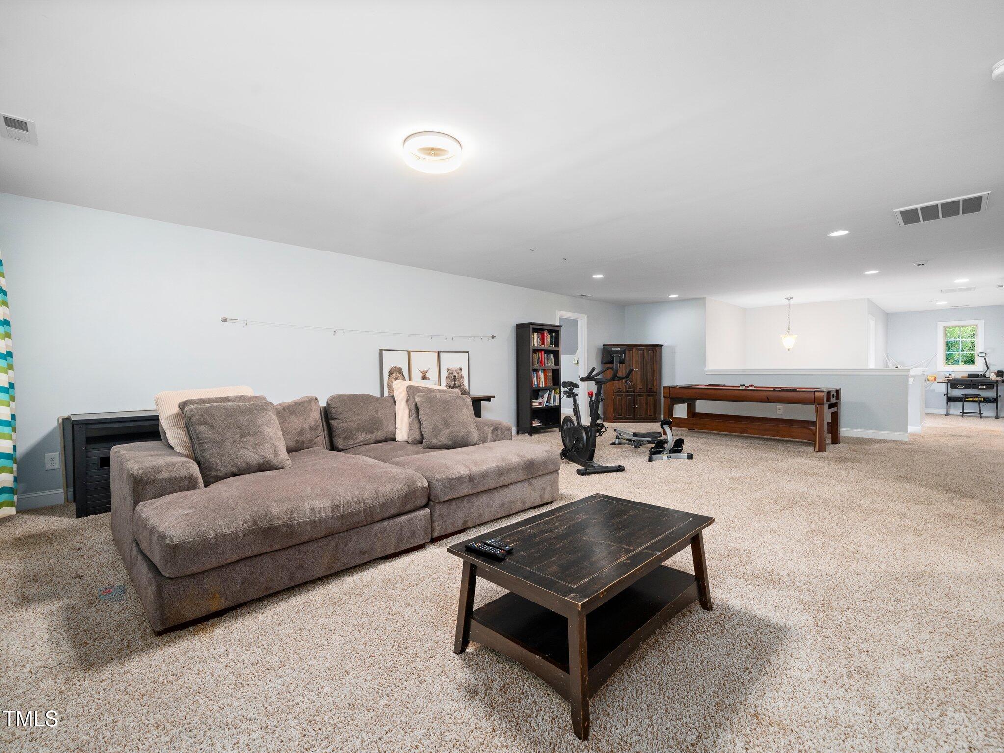 218 Inwood Forest Drive