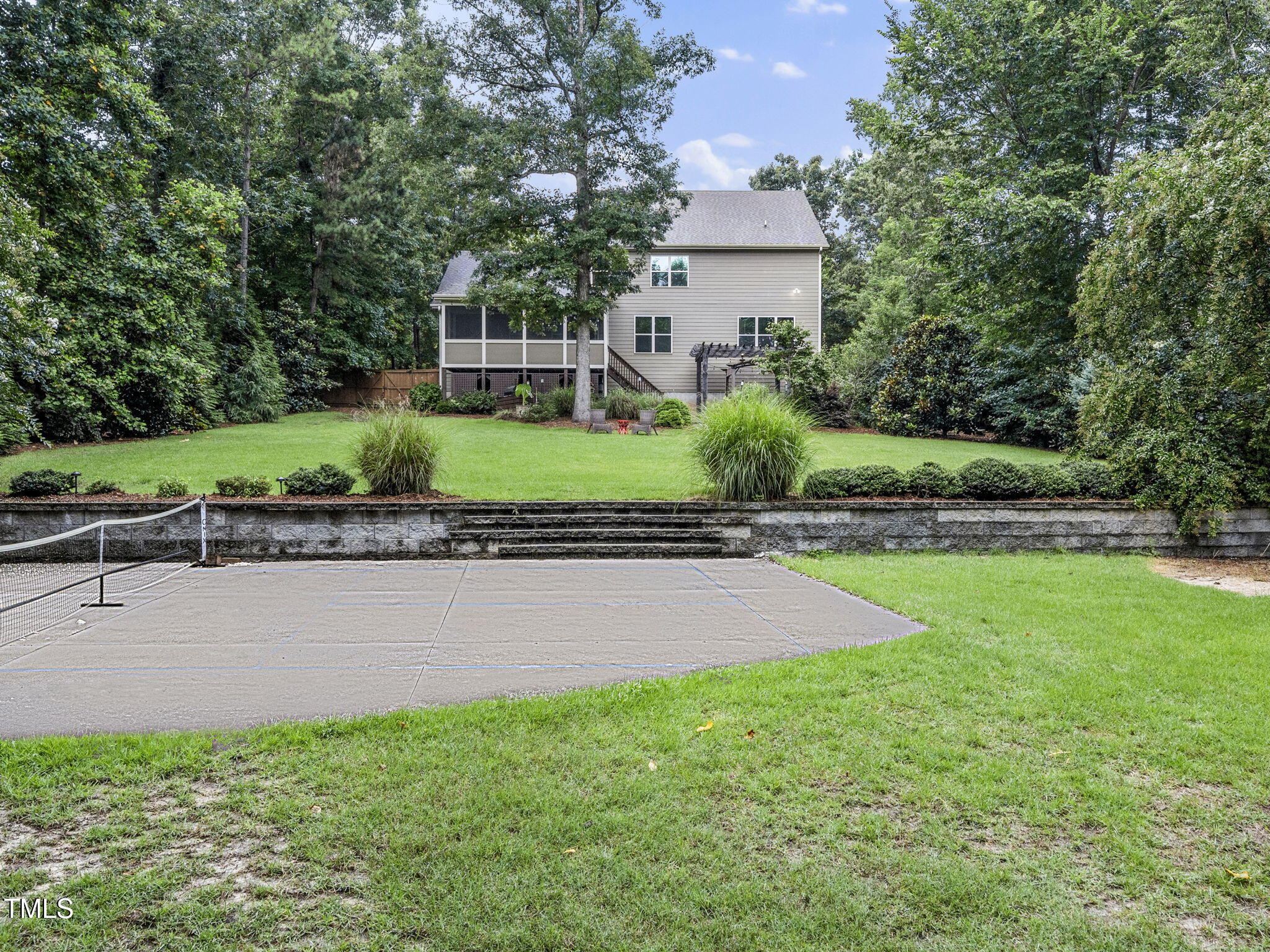 218 Inwood Forest Drive