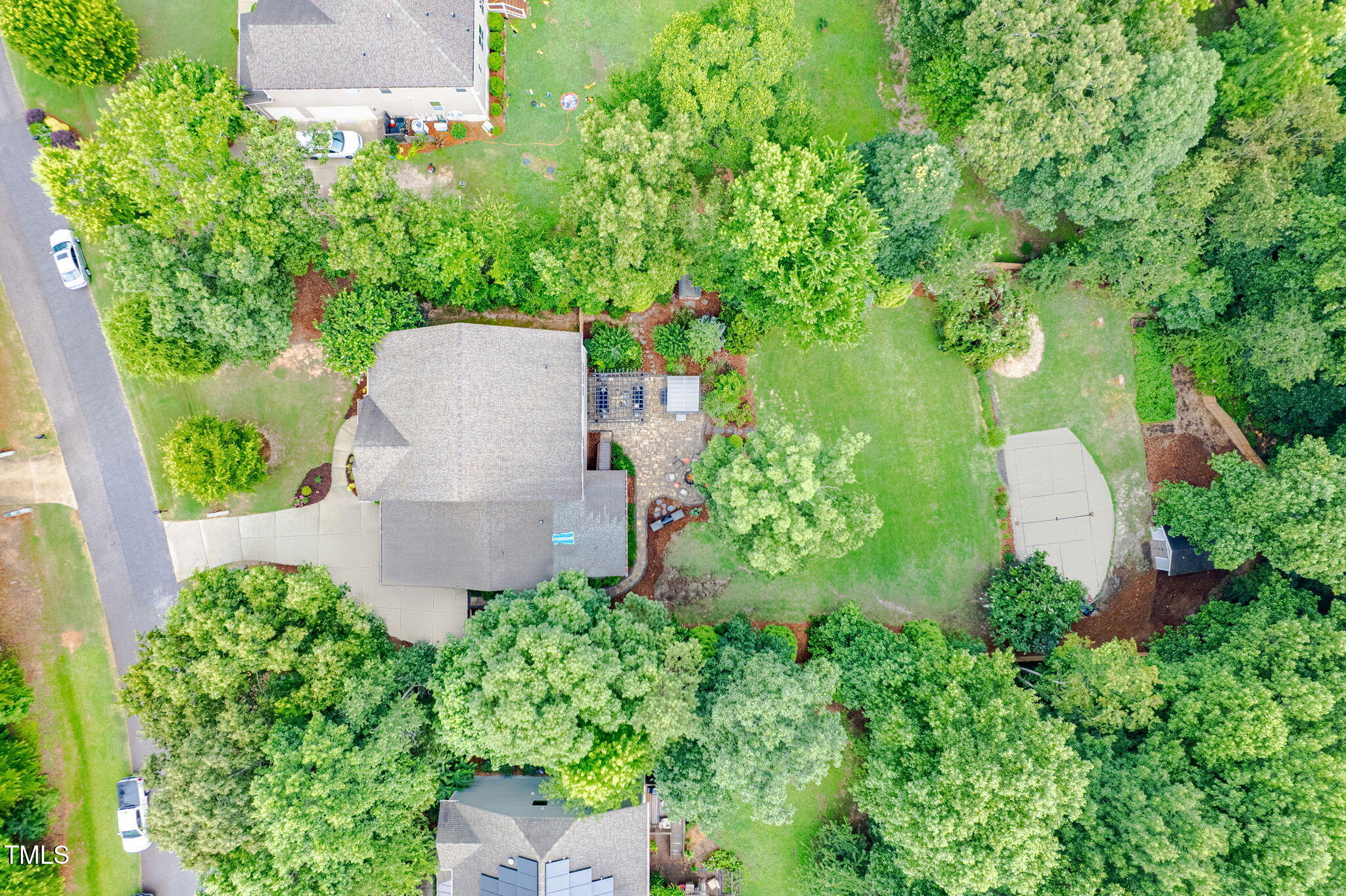 218 Inwood Forest Drive