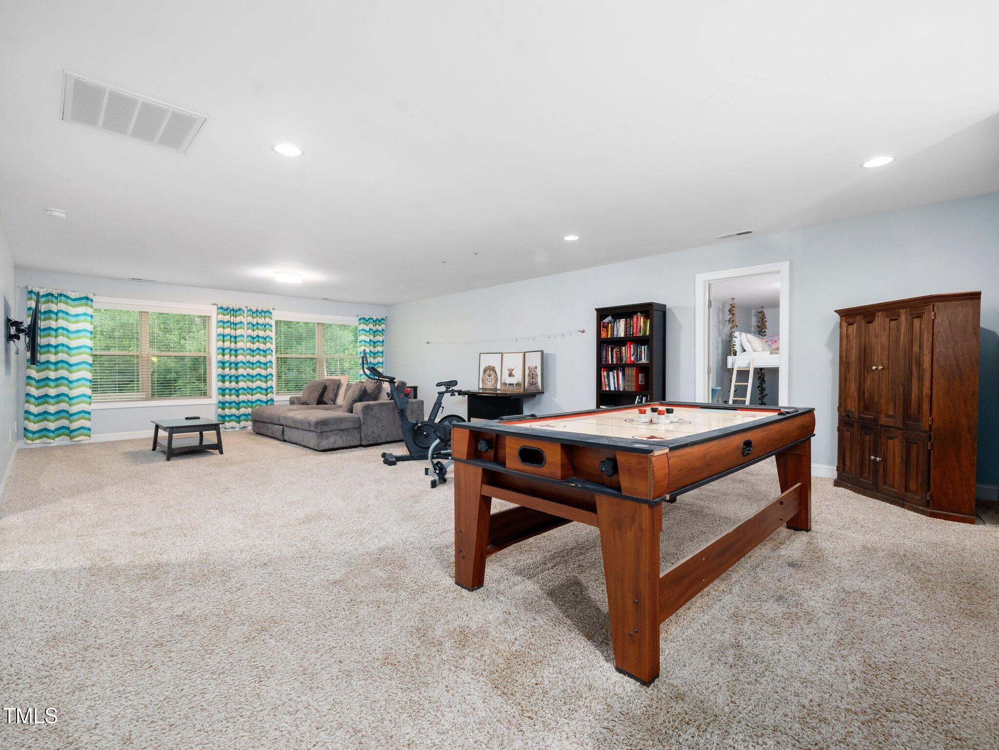 218 Inwood Forest Drive