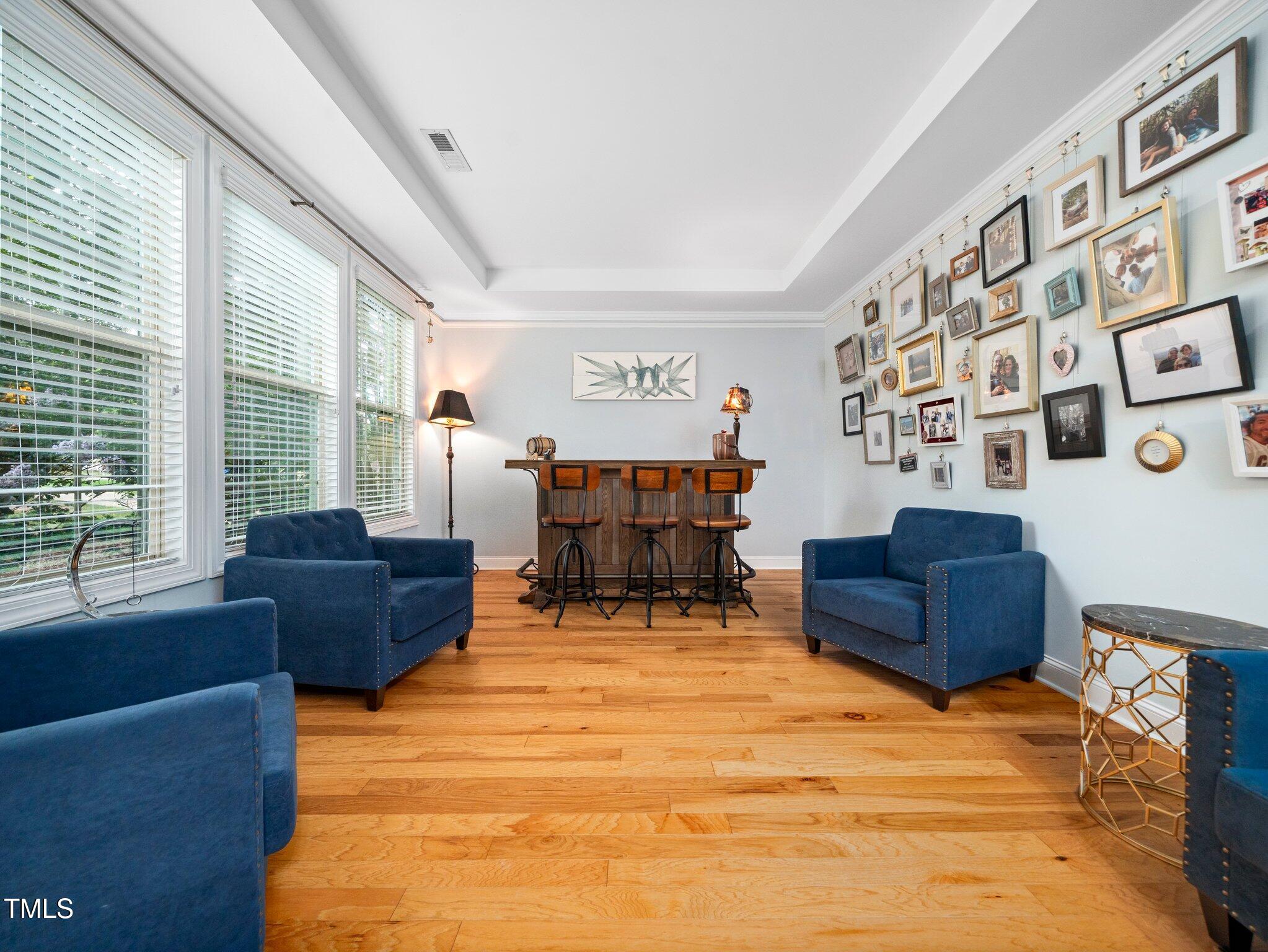218 Inwood Forest Drive