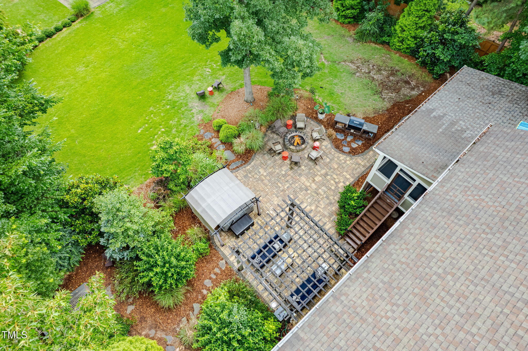218 Inwood Forest Drive