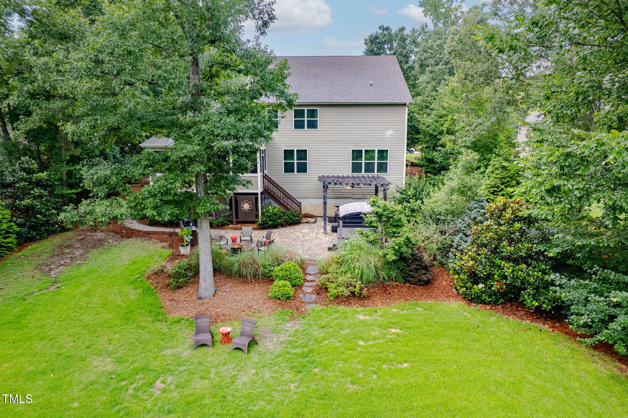 218 Inwood Forest Drive