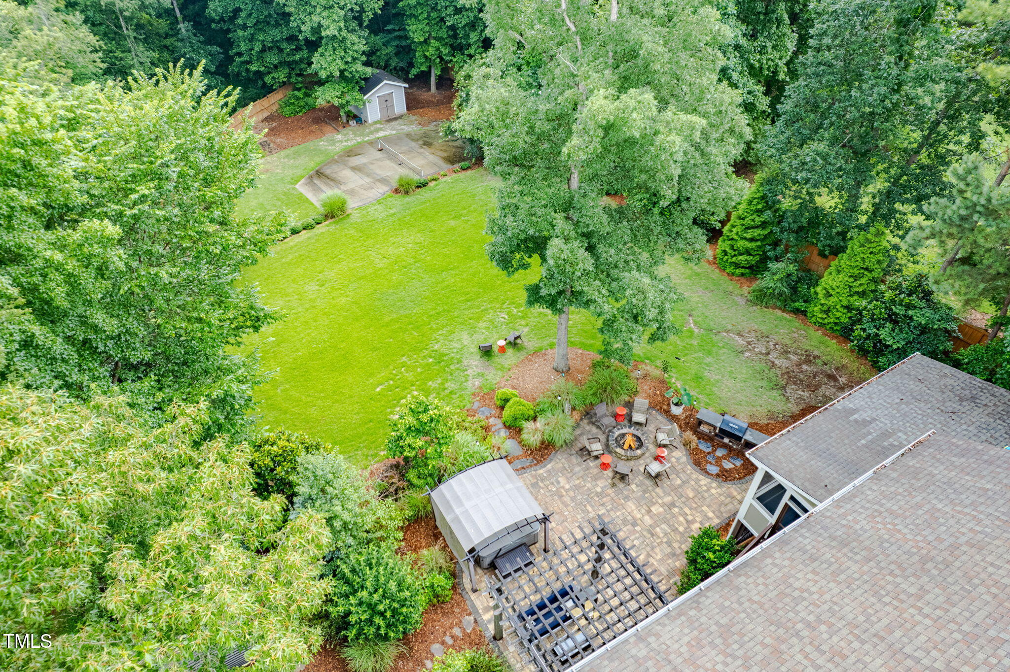 218 Inwood Forest Drive
