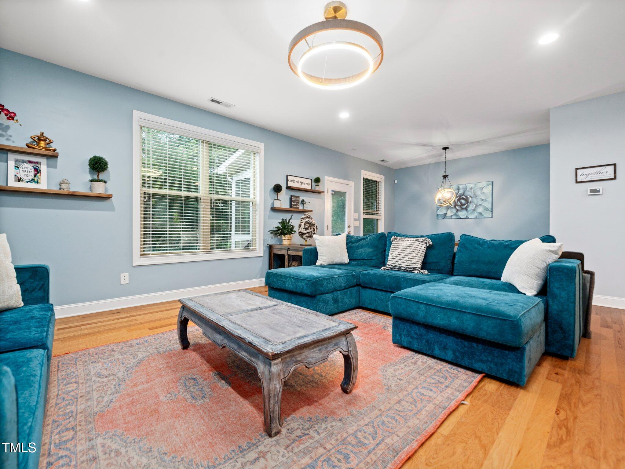 218 Inwood Forest Drive