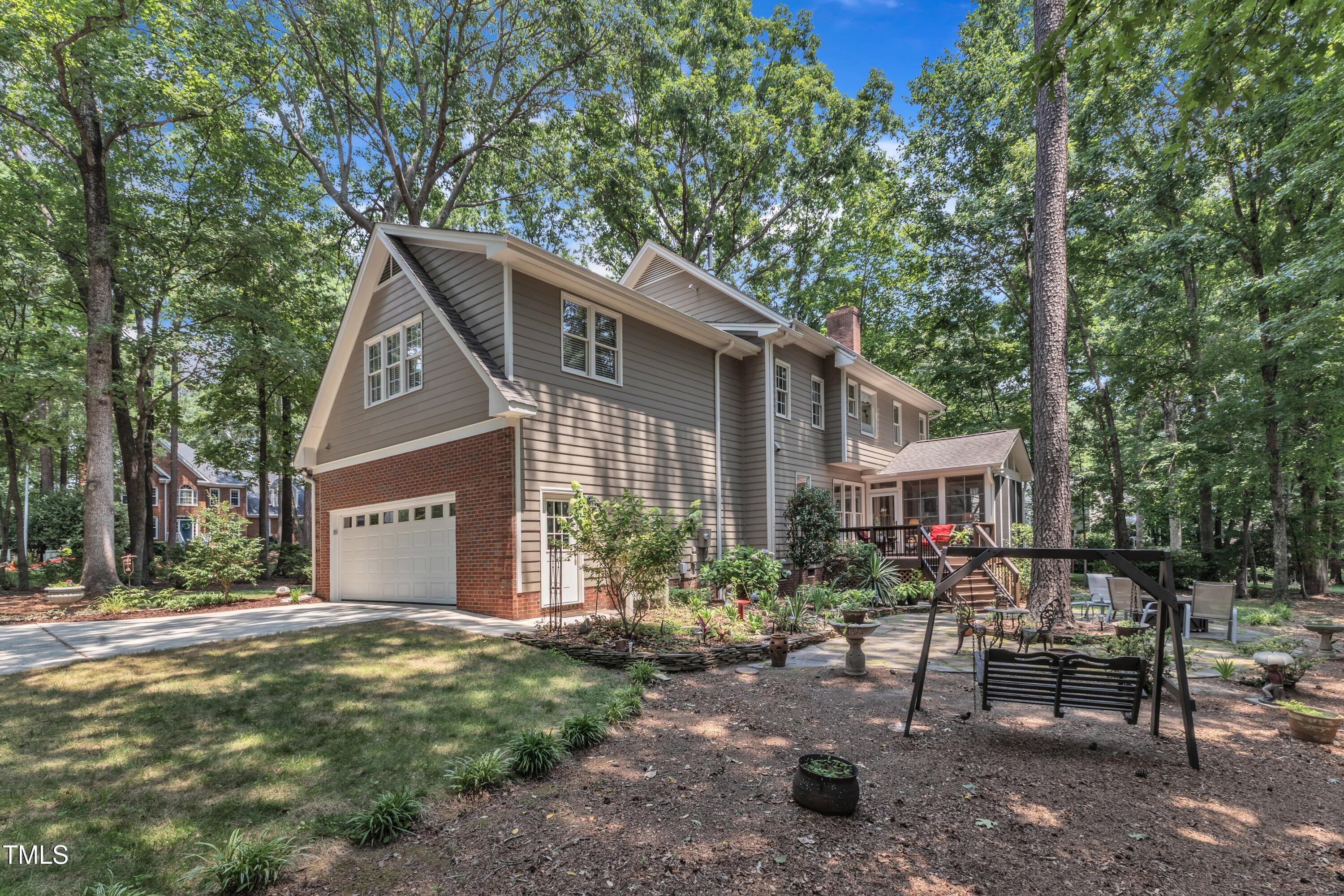 5120 Linksland Drive
