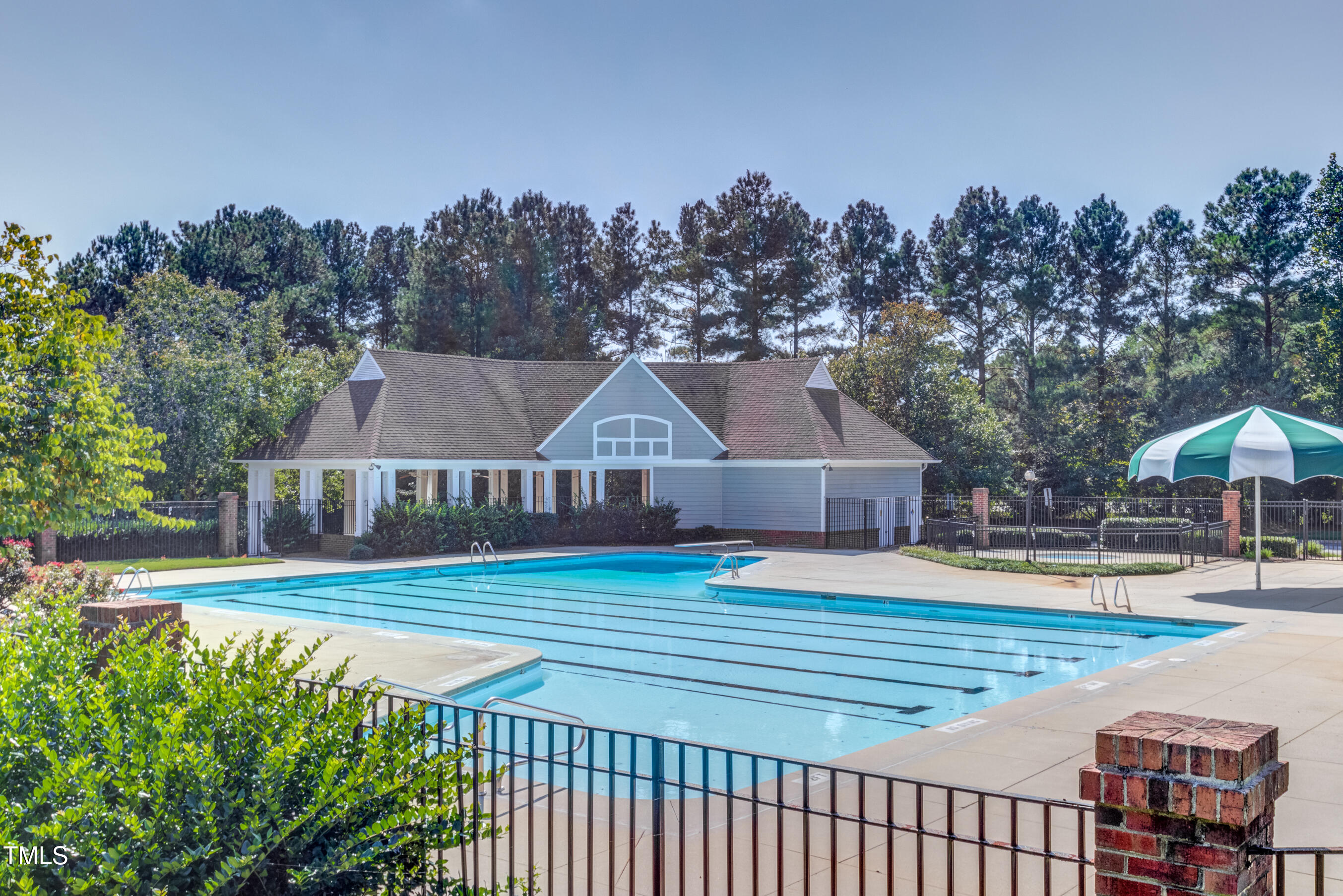 5120 Linksland Drive