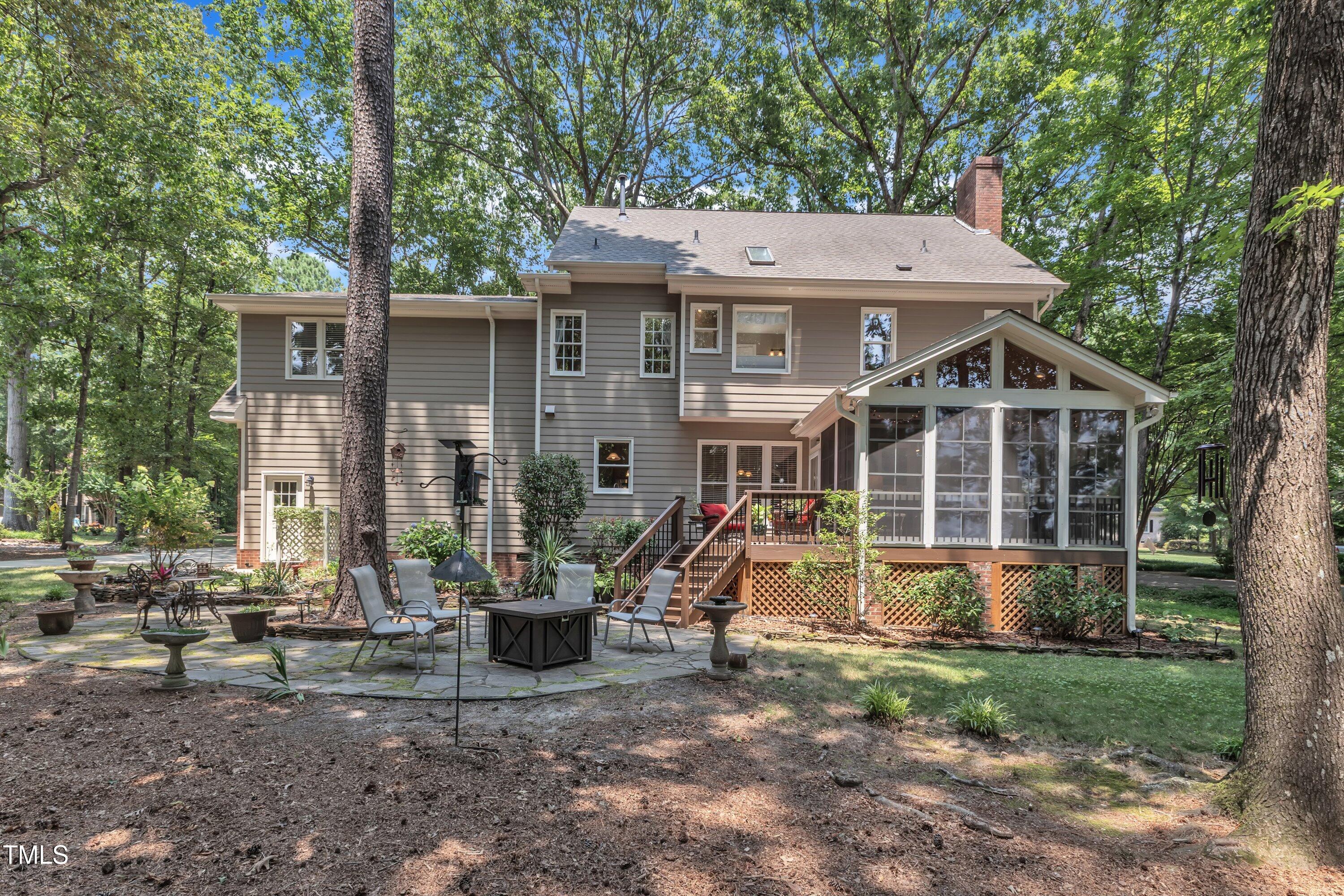 5120 Linksland Drive