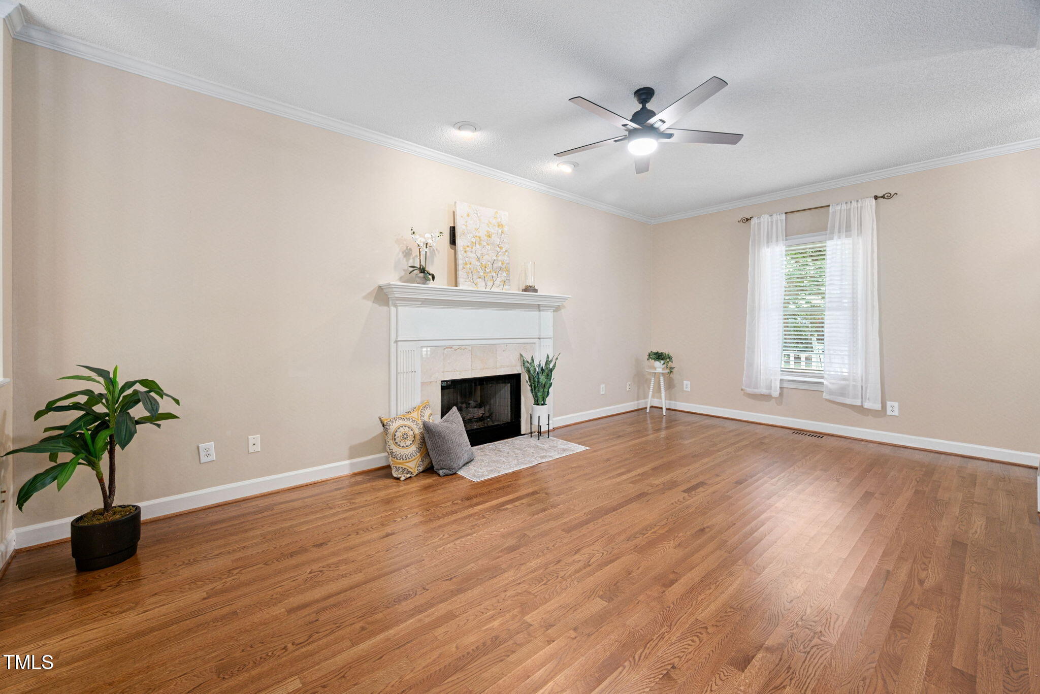 2102 Watersglen Drive