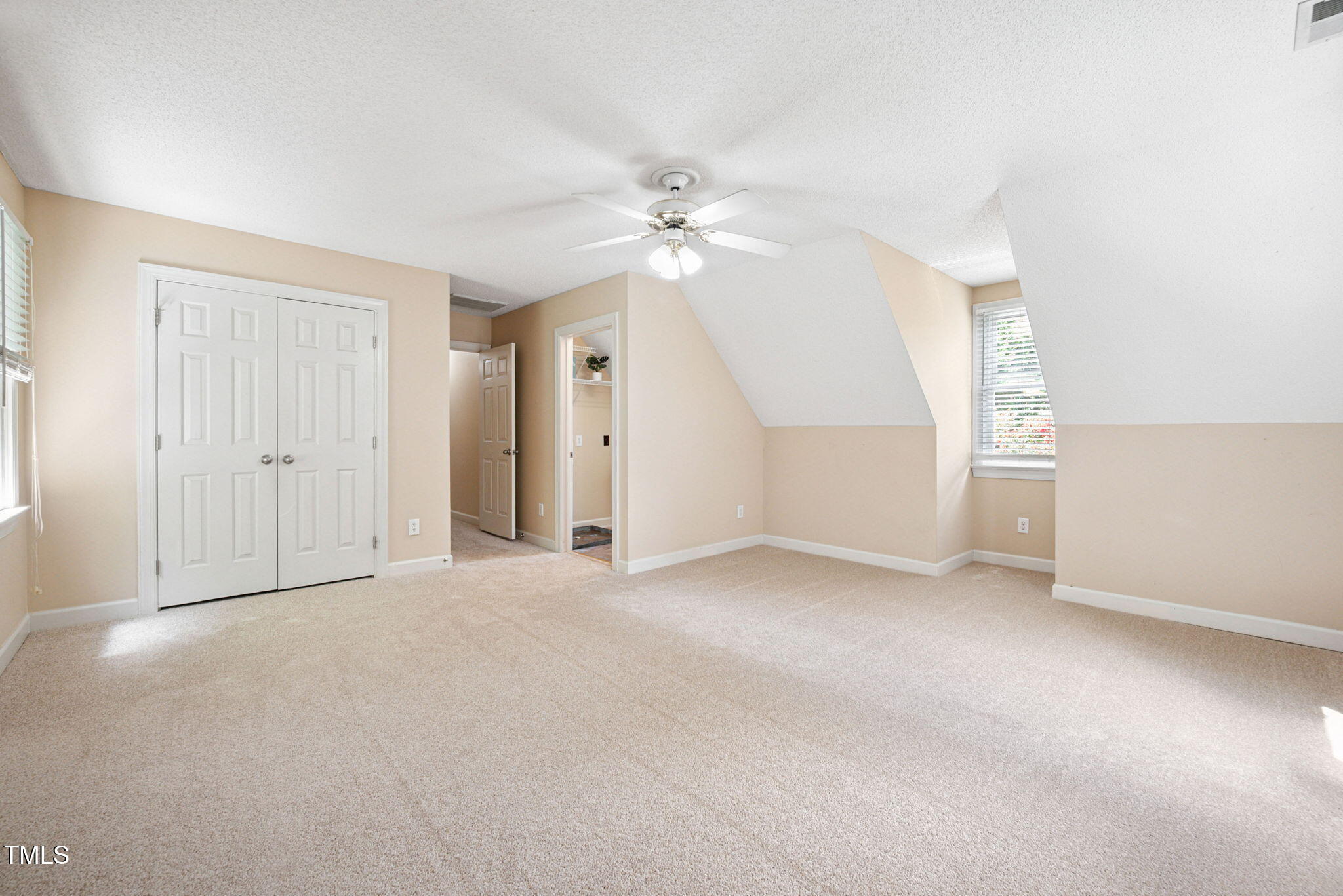2102 Watersglen Drive