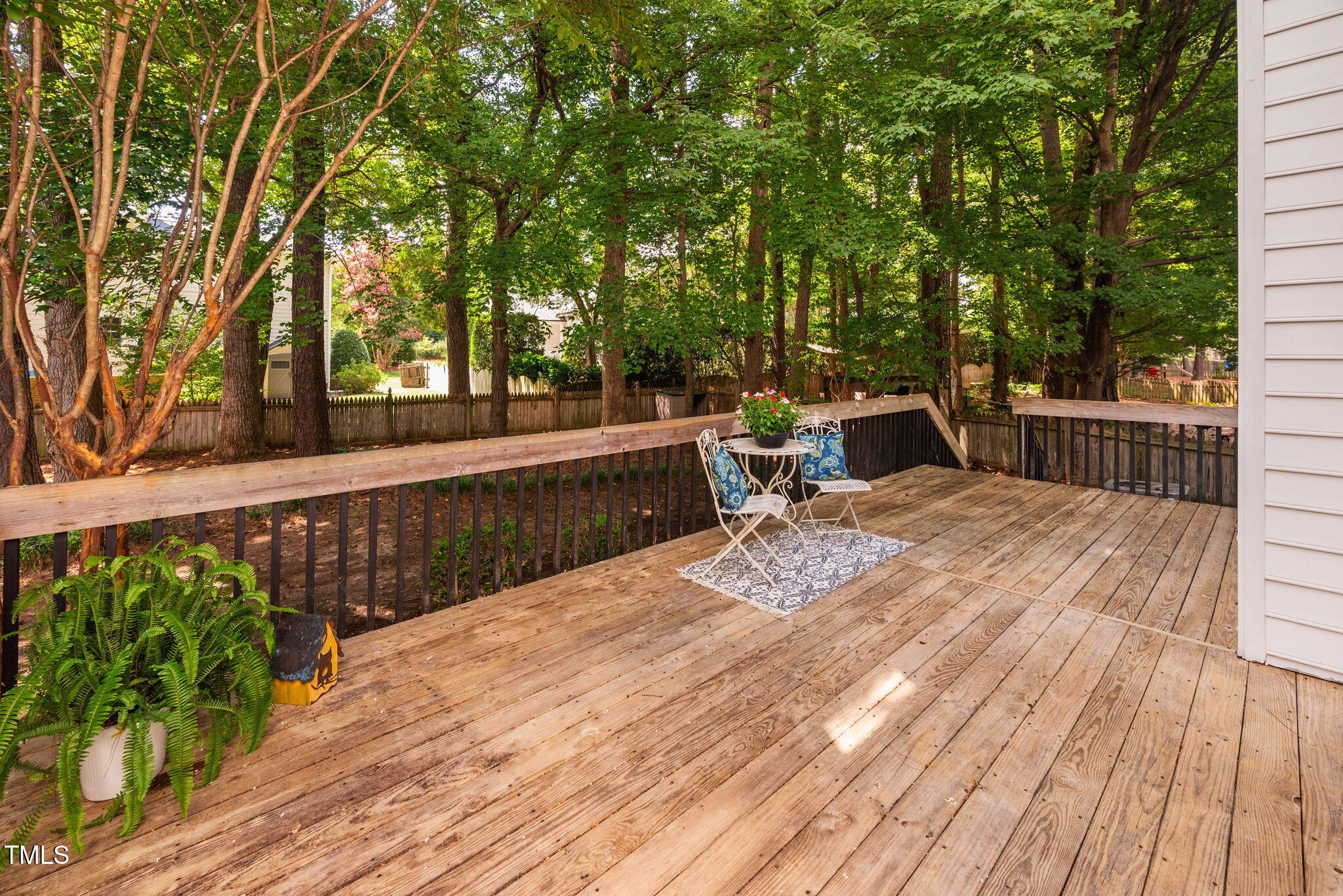 2102 Watersglen Drive