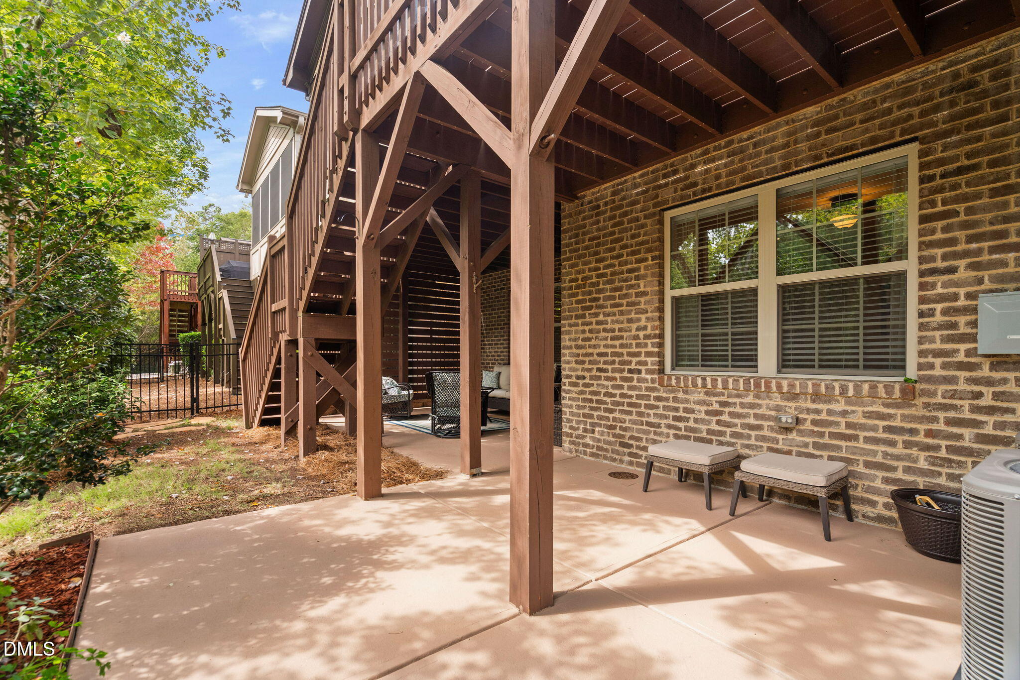 656 Angelica Circle