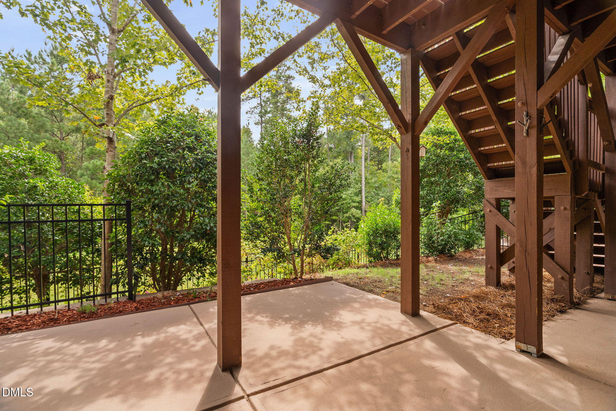 656 Angelica Circle